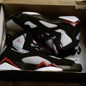 Jordans. True flight size 10.5